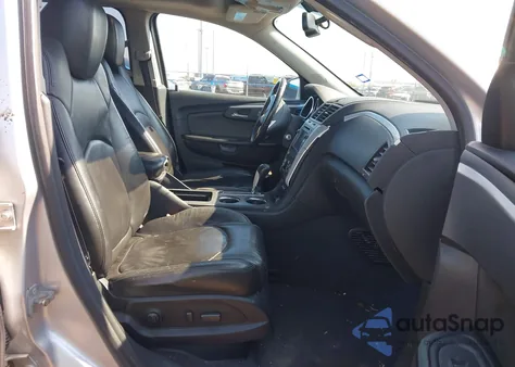 2010 Chevrolet Traverse Lt z USA, uszkodzony, nr VIN 1GNLVGED1AS133544